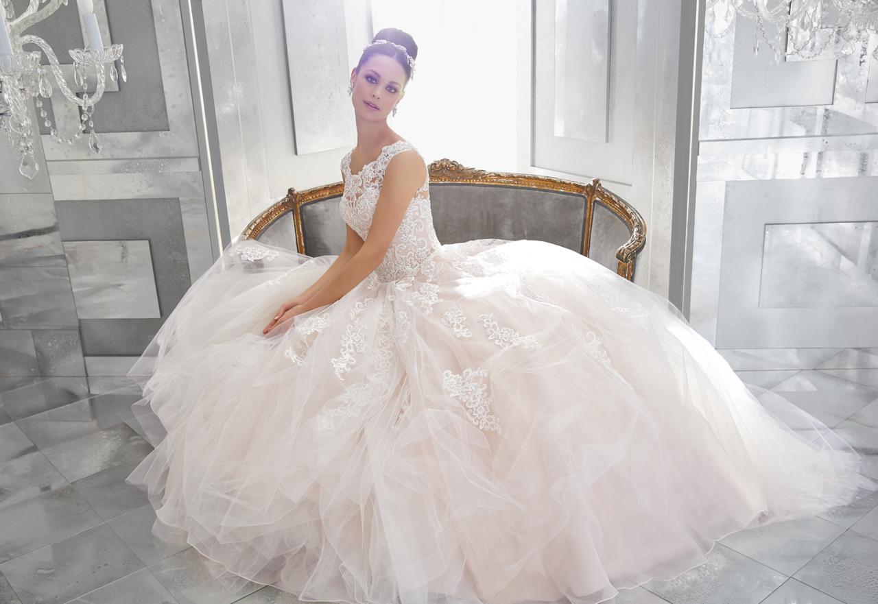 About Us Jessica Belle Rykiss Bridal Calgary Ab
