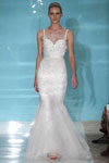 Reem Acra Morelle