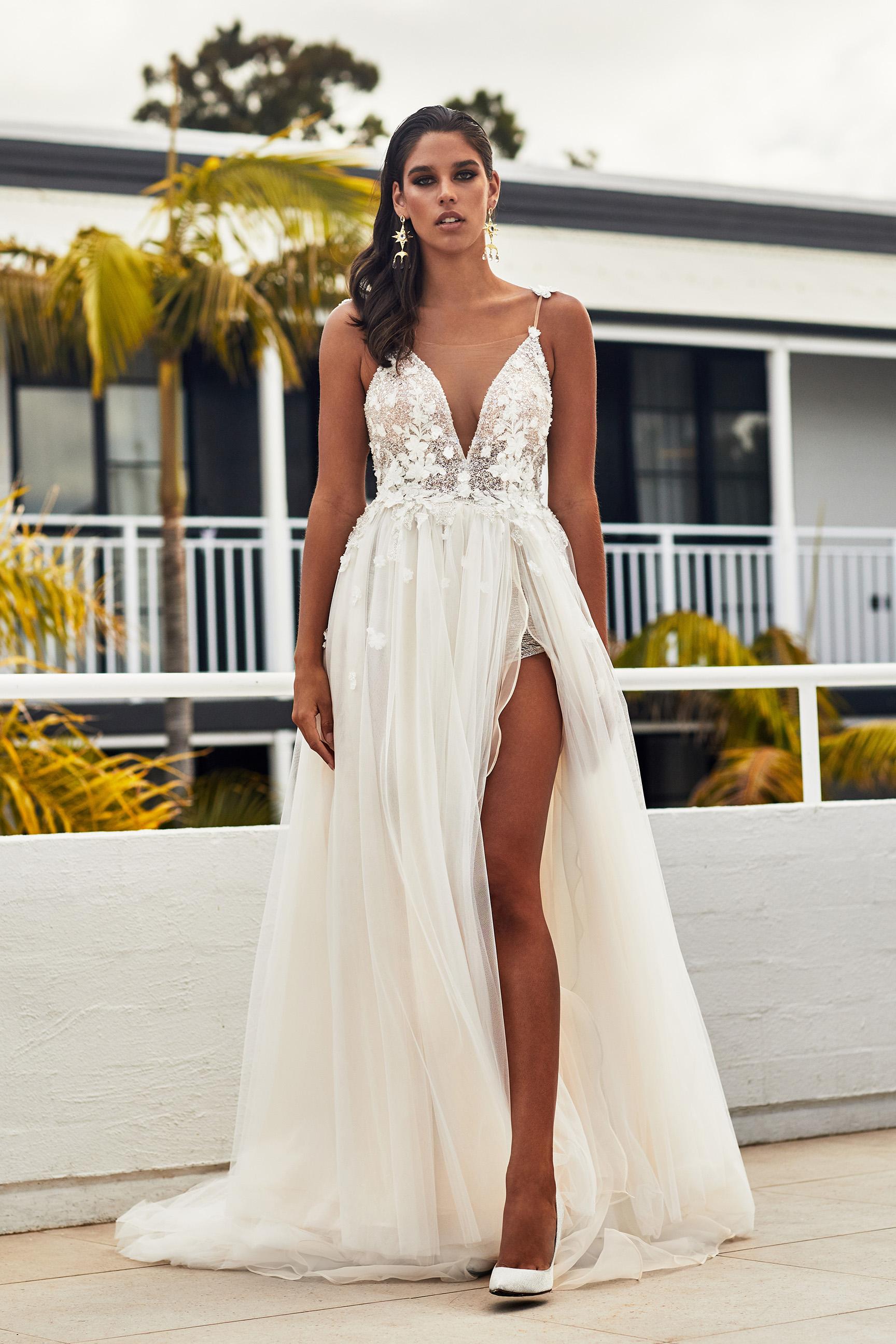 【美品】ANDRESD kana detached sleeve dress Style ZC381 Wedding Dress by Zavana Couture | The