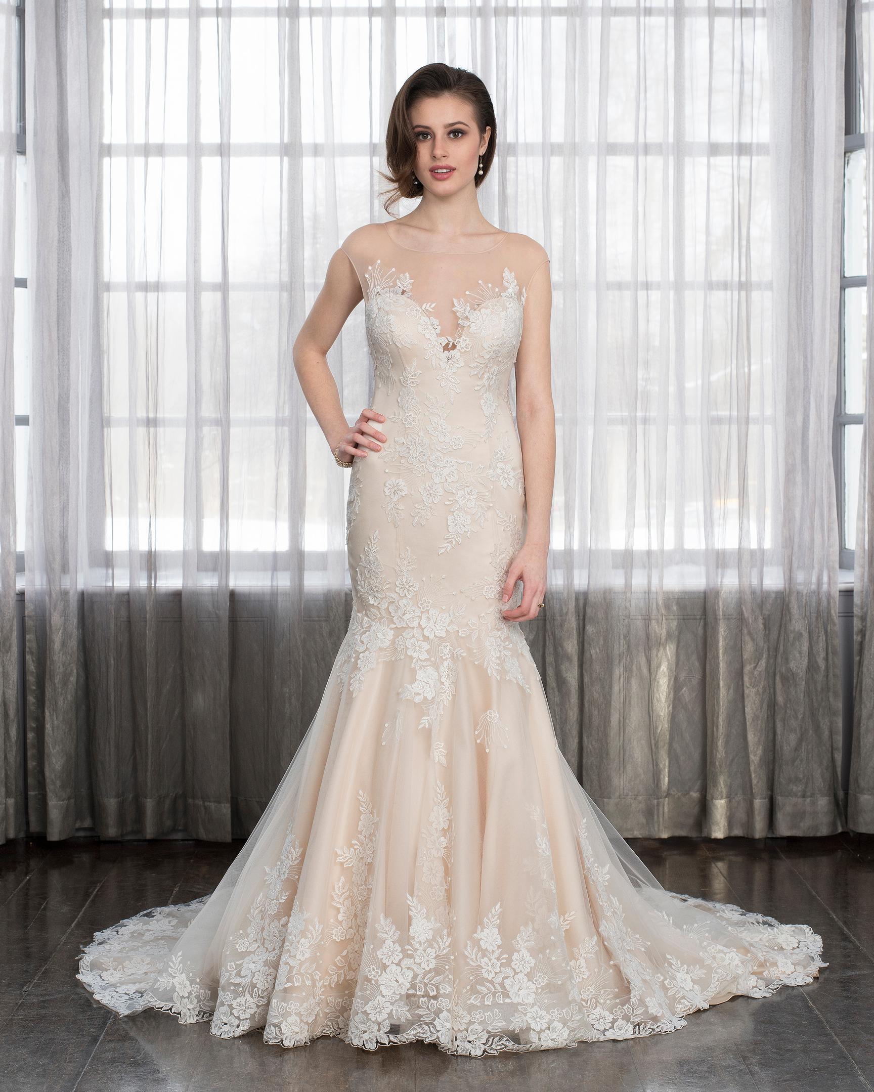 Style 5000 Wedding Dress By Romantic Bridals Hearts Desire The
