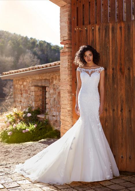 White One Wedding Dresses in the US & Canada