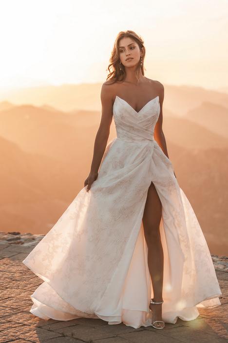Allure Bridal Wedding Dresses | Alexandra's Boutique Allure Bridals 9808