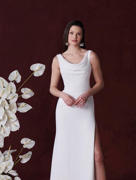 Style 88347, Highland Wedding Dress by Justin Alexander | The Dressfinder  (the US & Canada)