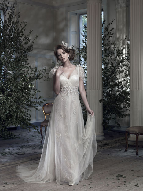 Ian Stuart Wedding Dresses in the United States | The Dressfinder
