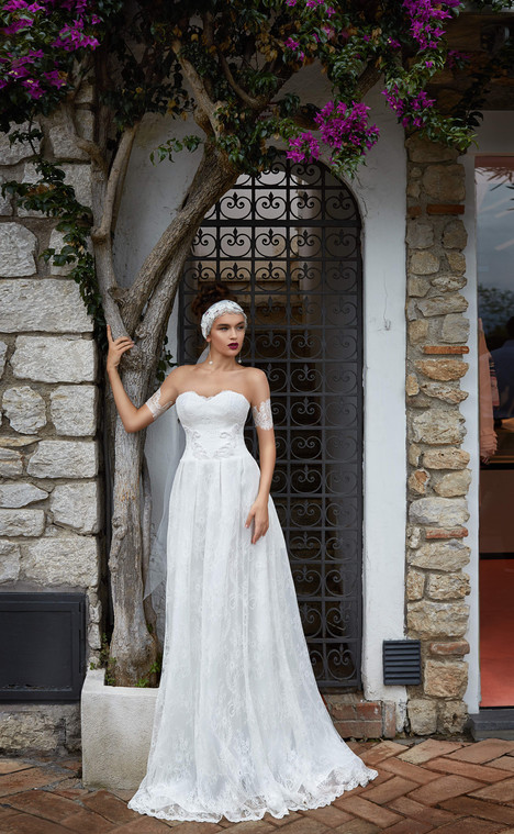 Victoria Soprano Wedding Dresses in the US Canada The Dressfinder
