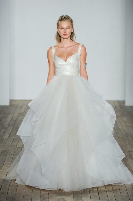 Pascal gown hotsell hayley paige price