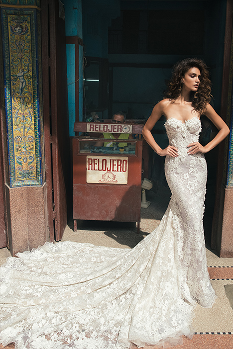 Julie Vino Haute Couture Wedding Dresses in the US Canada The